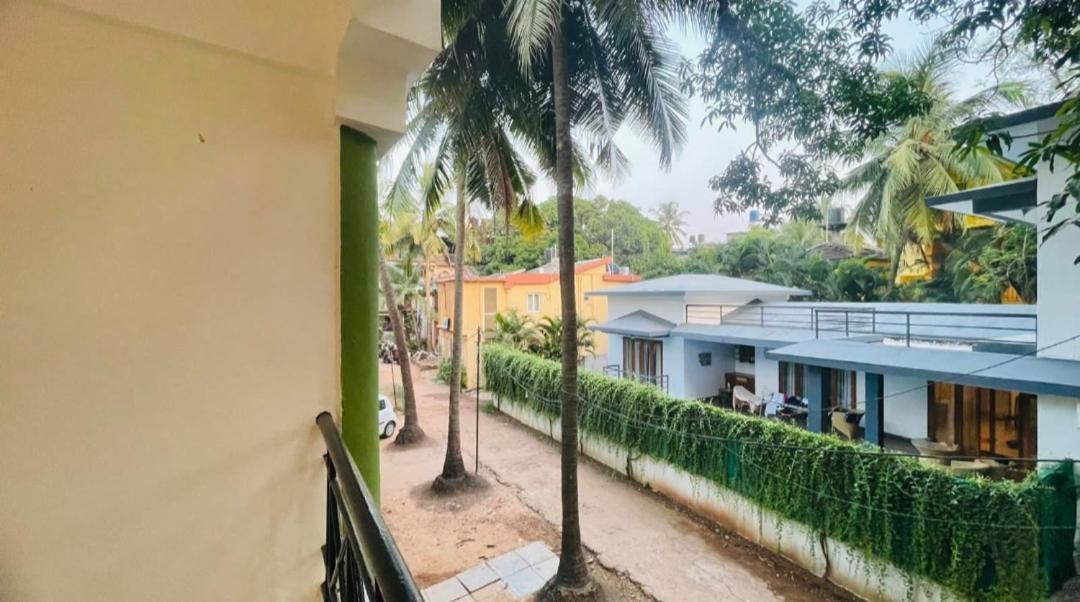 Goa Suites Holiday Home Калангуте Екстериор снимка