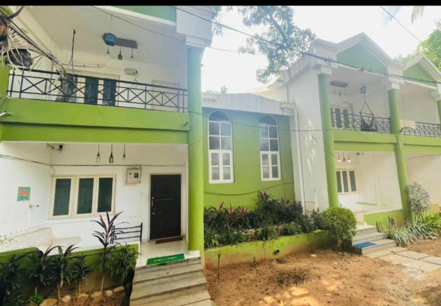 Goa Suites Holiday Home Калангуте Екстериор снимка